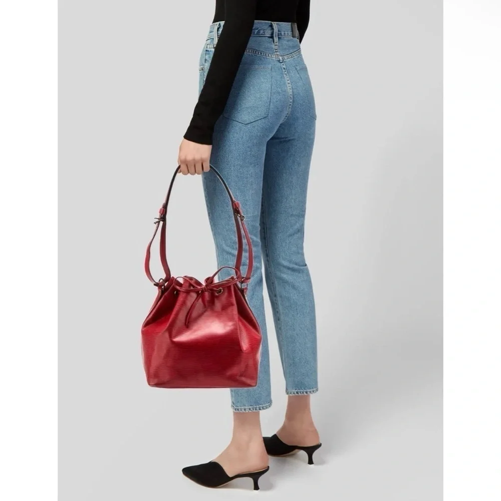 Louis Vuitton Authentic Bucket Bag Red